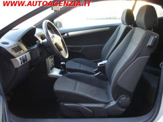 OPEL Astra usata, con Controllo trazione