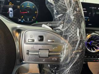 MERCEDES-BENZ A 180 usata, con Fari LED