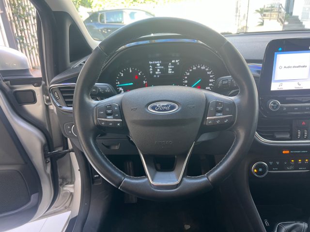 FORD Fiesta usata, con Specchietti laterali elettrici