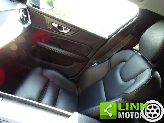 VOLVO V60 usata, con Specchietti laterali elettrici