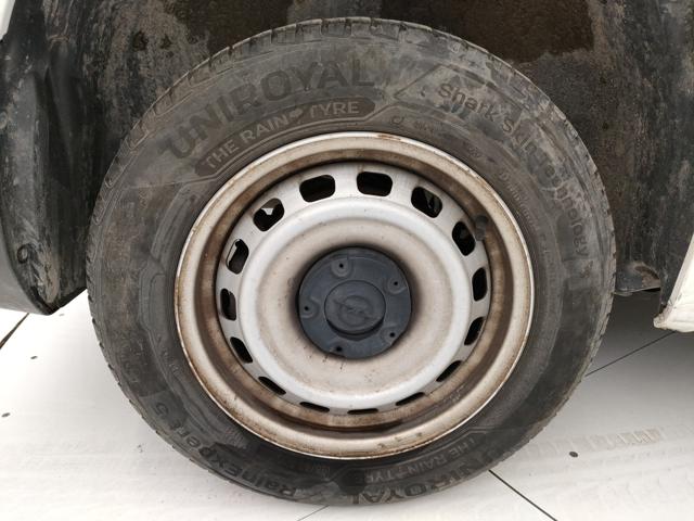 OPEL Combo usata, con Kit antipanne