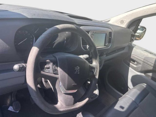 PEUGEOT Expert usata 8