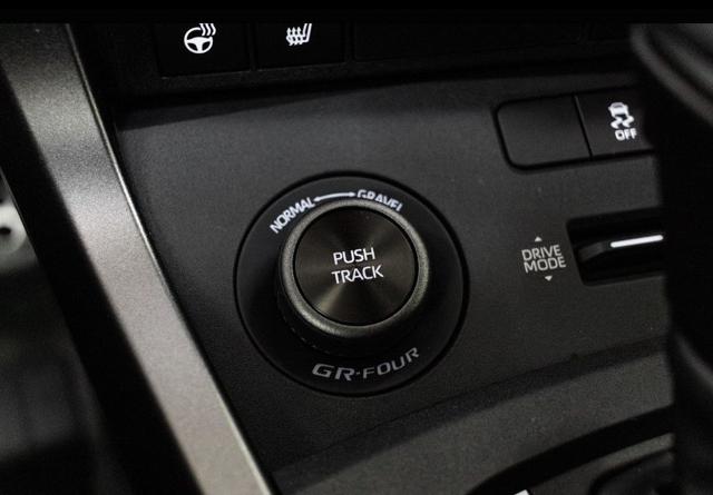 TOYOTA Yaris usata, con Sistema di navigazione