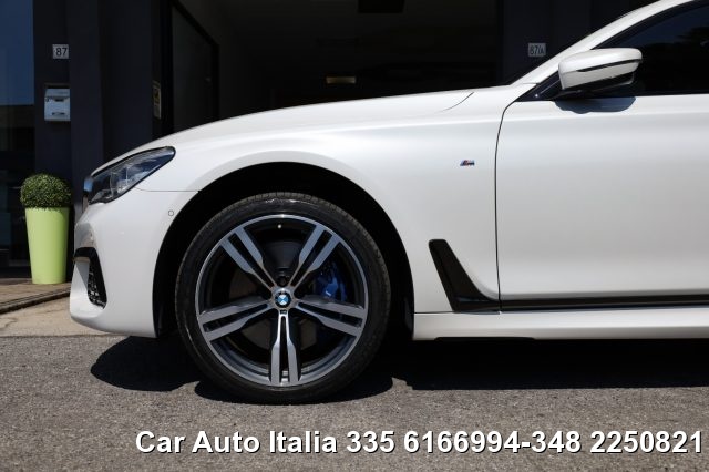 BMW 730 usata, con Park Distance Control