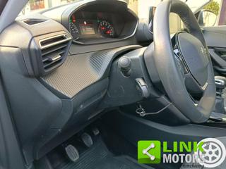PEUGEOT 2008 usata, con Sistema di navigazione