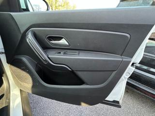 DACIA Duster usata, con USB
