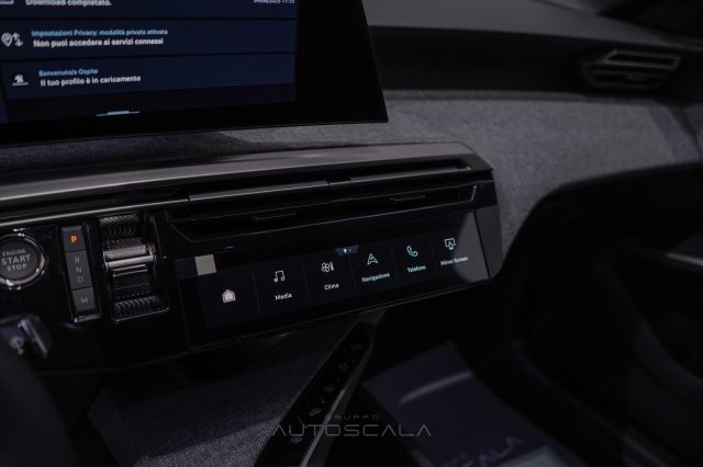 PEUGEOT 3008 usata, con Sensore di pioggia