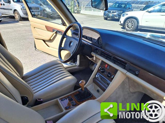 MERCEDES-BENZ 300 usata 48