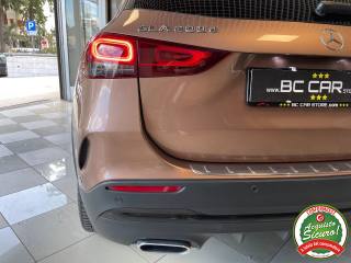MERCEDES-BENZ GLA 200 usata, con Fari LED