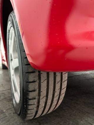 TOYOTA Yaris usata, con Volante in pelle