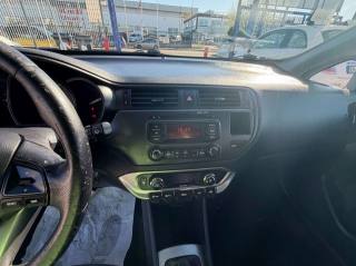 KIA Rio usata, con Autoradio