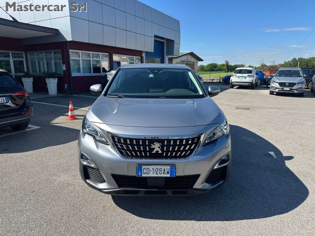PEUGEOT 3008 usata, con Airbag