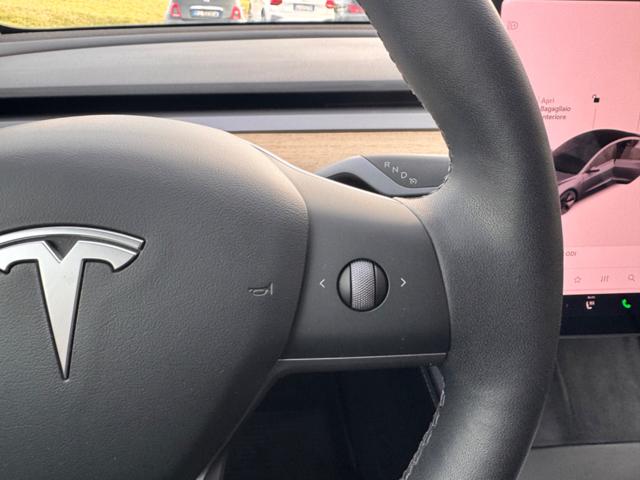 TESLA Model 3 usata, con Park Distance Control