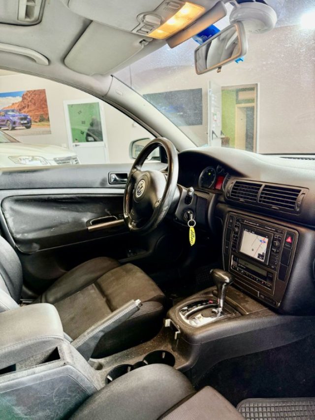 VOLKSWAGEN Passat usata, con Alzacristalli elettrici