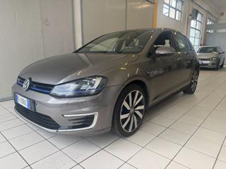 VOLKSWAGEN Golf usata, con Airbag laterali