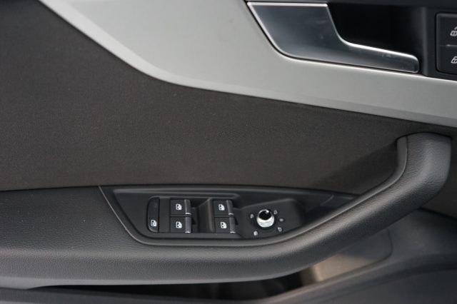 AUDI A4 usata, con Controllo elettronico della corsia