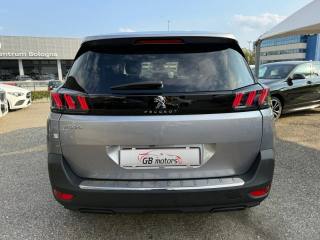 PEUGEOT 5008 usata, con Boardcomputer