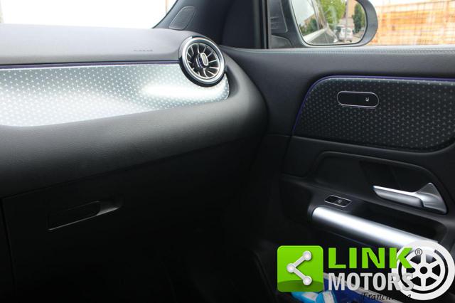 MERCEDES-BENZ GLA 200 usata, con Sistema di navigazione