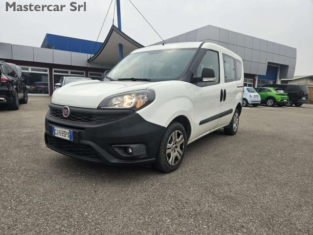 FIAT Doblo usata, con Airbag