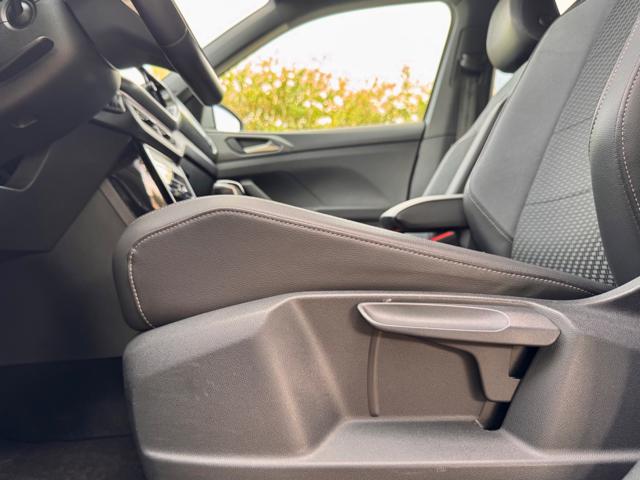 VOLKSWAGEN T-Cross usata, con Specchietti laterali elettrici