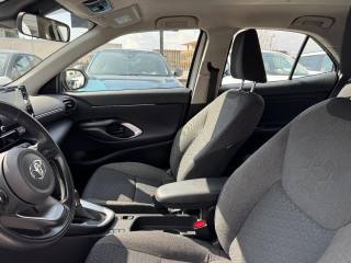 TOYOTA Yaris Cross usata, con ESP