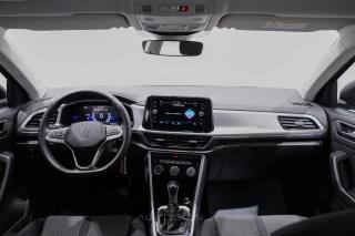 VOLKSWAGEN T-Roc usata, con Telecamera per parcheggio assistito