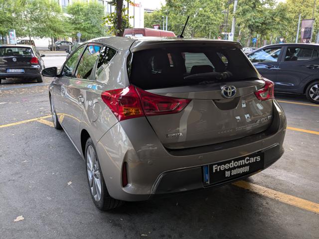 TOYOTA Auris usata, con Chiusura centralizzata