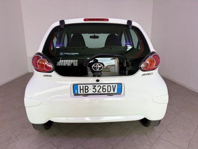 TOYOTA Aygo usata 9