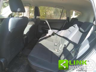 TOYOTA RAV 4 usata, con Park Distance Control