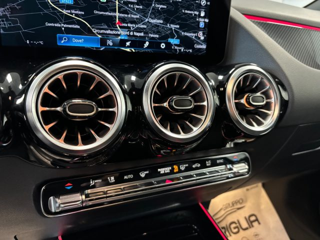 MERCEDES-BENZ GLA 180 usata, con Luci diurne LED