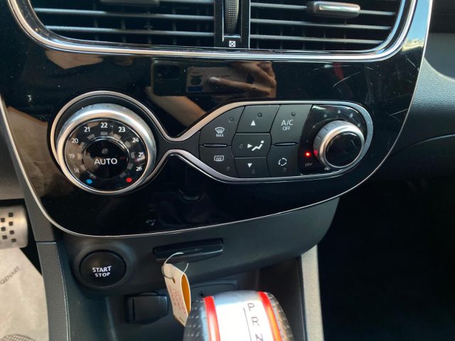 RENAULT Clio usata, con Touch screen