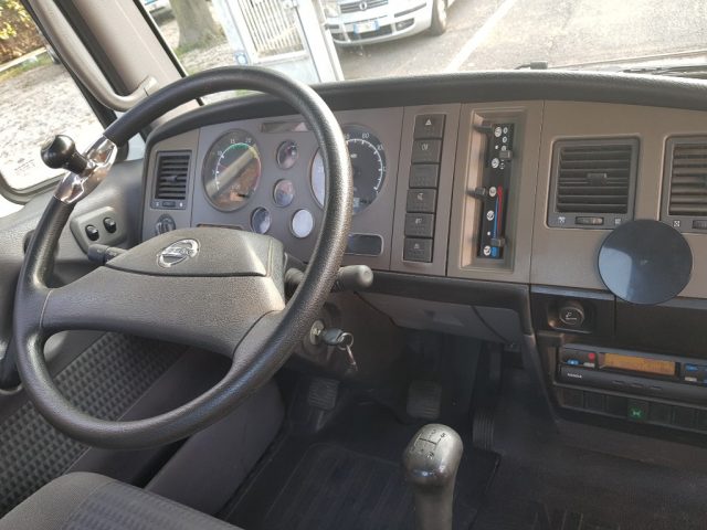 NISSAN usata 3