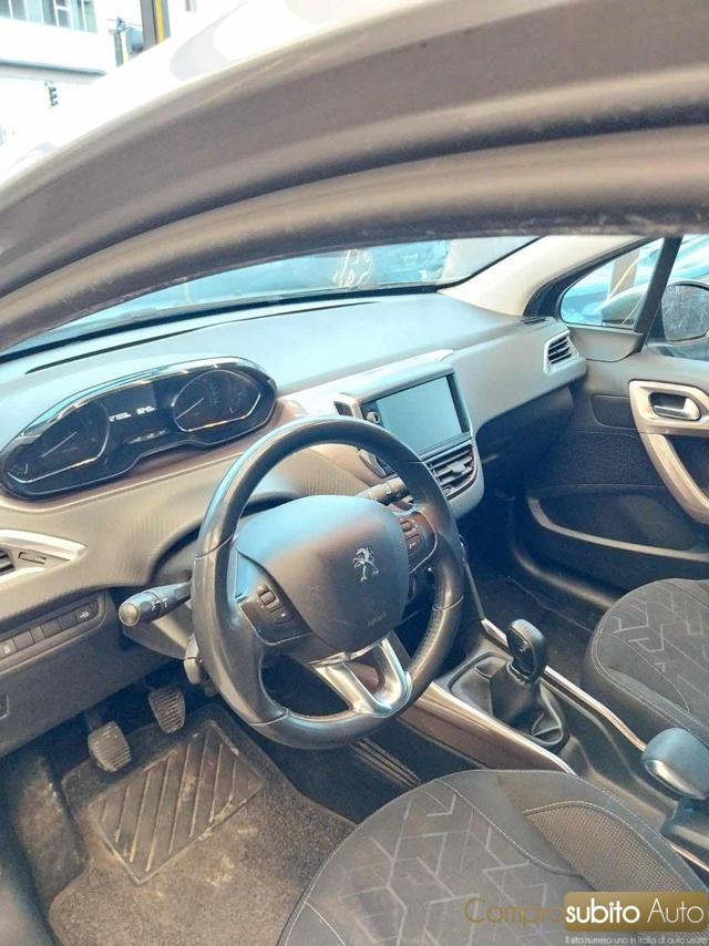 PEUGEOT 2008 usata, con Park Distance Control