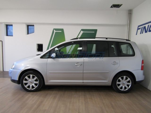 VOLKSWAGEN Touran usata, con Antifurto