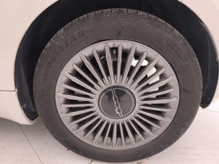 FIAT 500e usata, con Autoradio digitale