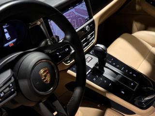 PORSCHE Macan usata, con Cerchi in lega