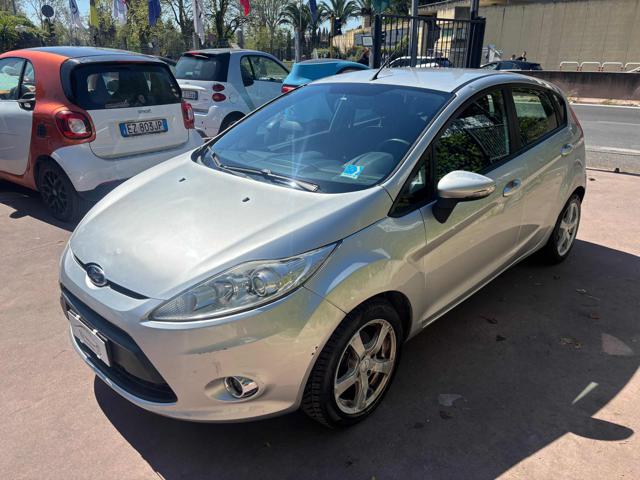 FORD Fiesta usata, con ABS