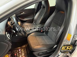 MERCEDES-BENZ GLA 220 usata, con Lettore CD