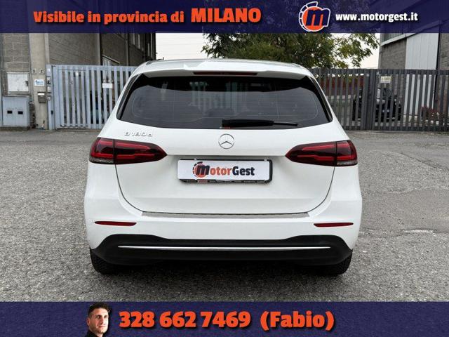 MERCEDES-BENZ B 180 usata, con Autoradio