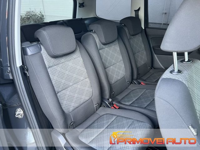 VOLKSWAGEN Sharan usata, con Airbag laterali