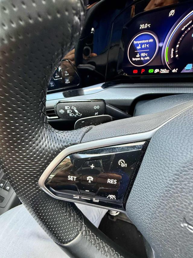VOLKSWAGEN Golf usata, con Sedile posteriore sdoppiato
