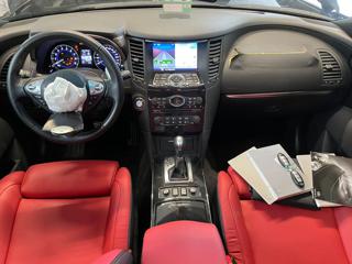 INFINITI QX70 usata, con Controllo trazione