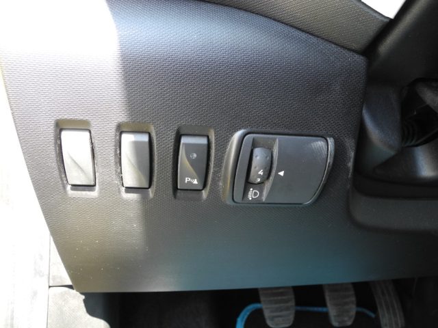 RENAULT Twingo usata 31