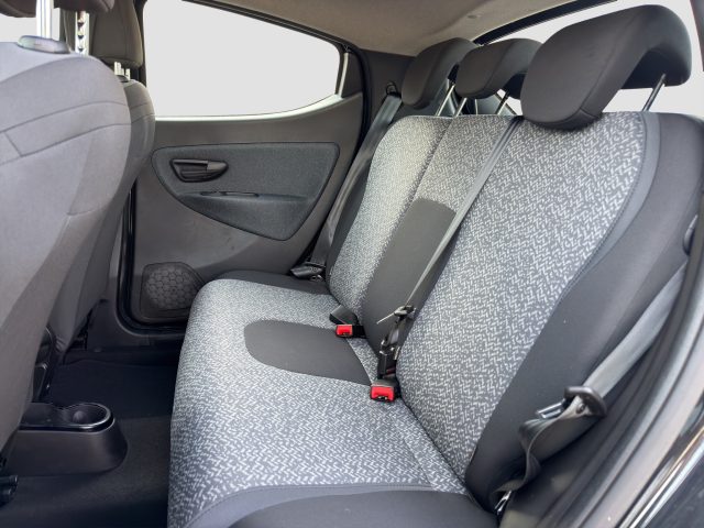 LANCIA Ypsilon usata 10