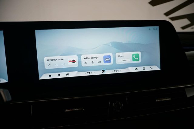 OMODA 5 usata, con Sedile posteriore sdoppiato