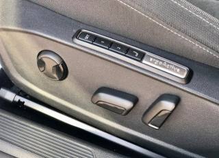 VOLKSWAGEN Golf usata, con Freno di stazionamento elettrico