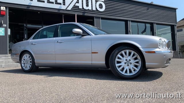 JAGUAR XJ usata 31