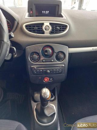 RENAULT Clio usata 19