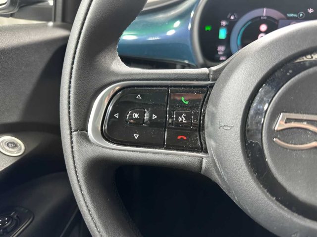 FIAT 500e usata, con Sensori di parcheggio posteriori