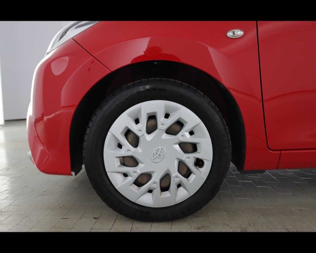 TOYOTA Aygo usata, con Specchietti laterali elettrici